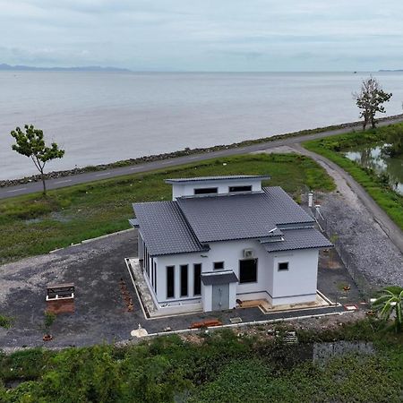 Rhumah Sungai Belati Villa Simpang Empat  Kültér fotó